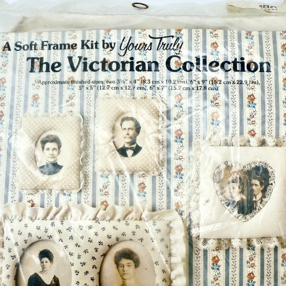 Vintage 1989 Sewing Kit Yours Truly Victorian Collection Soft Fabric Lace 2717